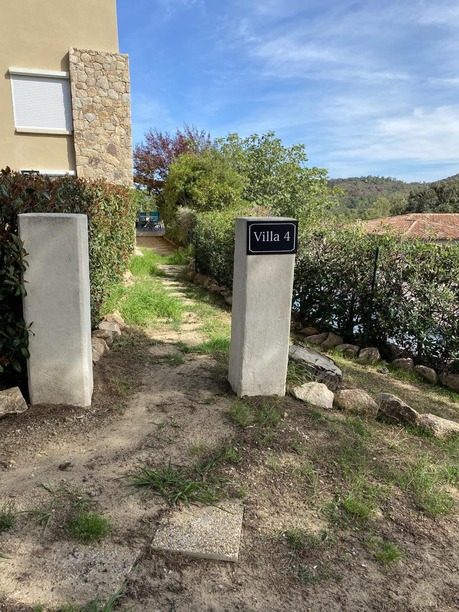 La Villa *