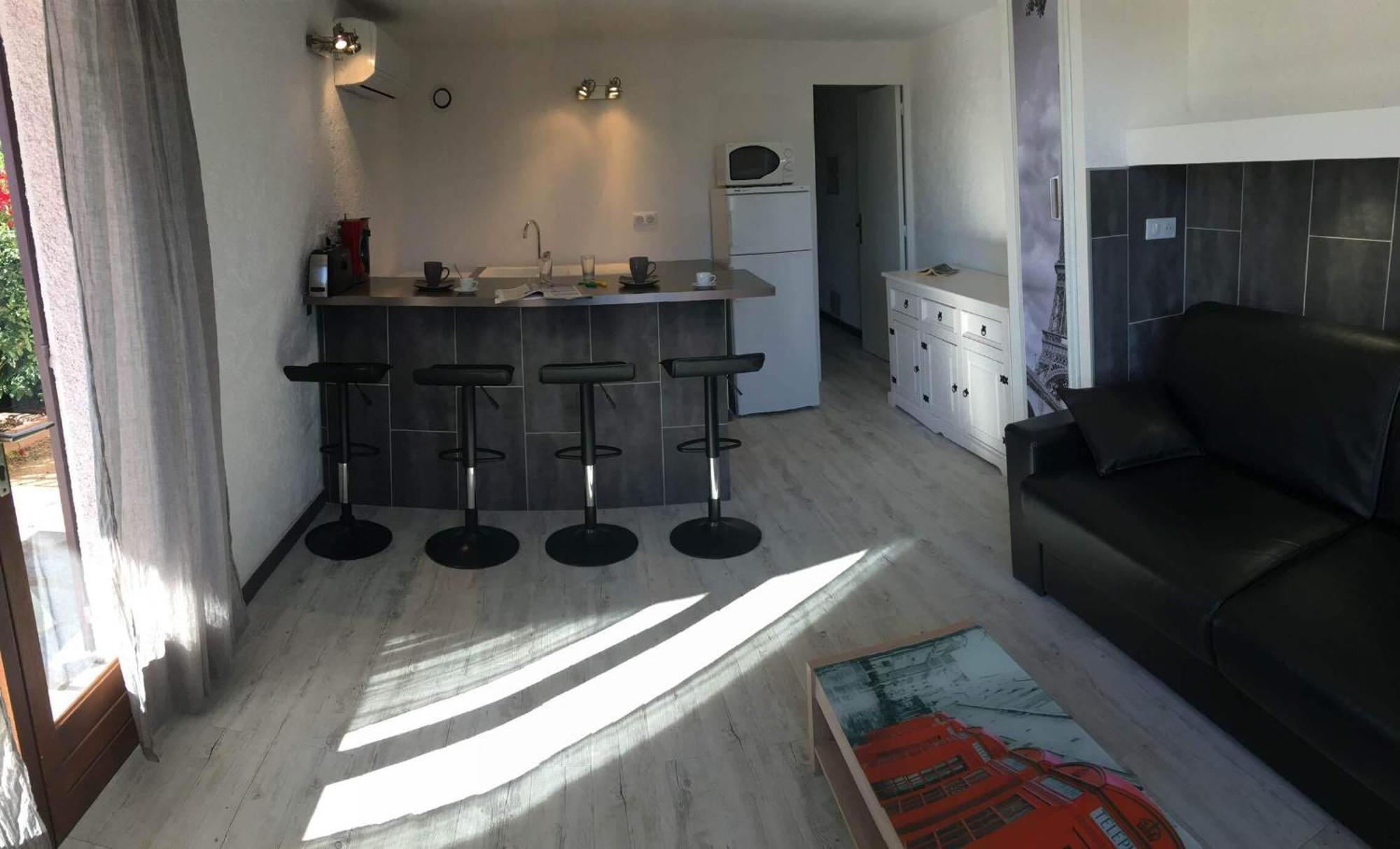 La Villa *